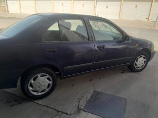 Nissan Almera 2002
