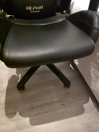 Silla Gaming Alpha Gamer Negra