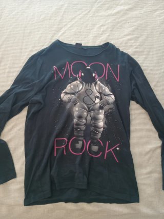 Camiseta manga larga astronauta MOON ROCK