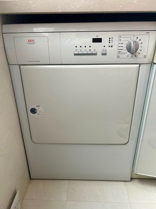 Secadora AEG Lavatherm 37800 - Casi Nueva