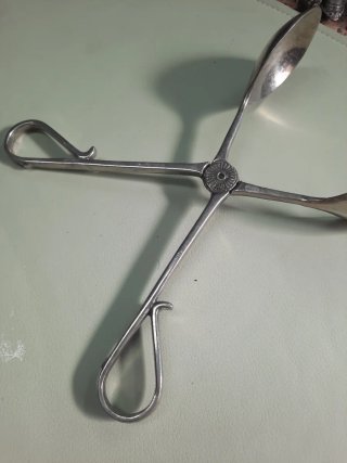 Pinzas de Servicio Vintage (Baño de Plata)