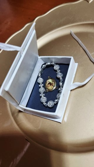 Set scatola Madonna dei Prati Verdi e braccialetto