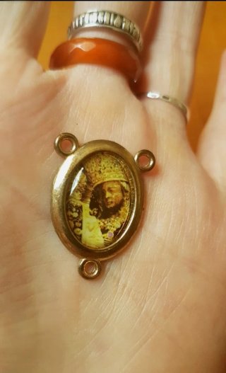 Set scatola Madonna dei Prati Verdi e braccialetto