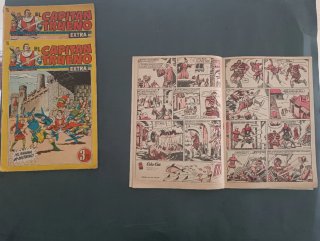Lote 3 cómics El Capitán Trueno Extra Año IV.