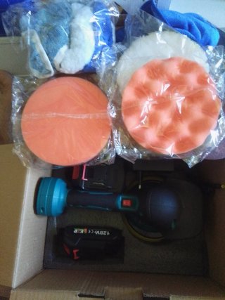 POTENTE PULIDORA ABRILLANTADORA recargable  (2 ba