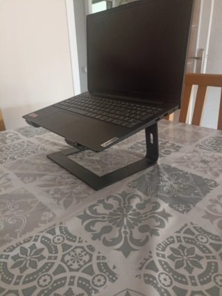 Soporte para portátil metálico