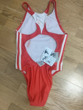 Bañador niña Adidas rojo