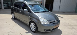 Toyota Corolla VERSO 7 PLAZAS