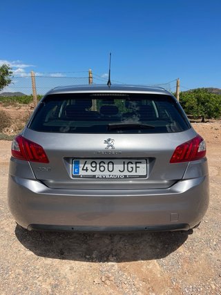 Peugeot 308 2015