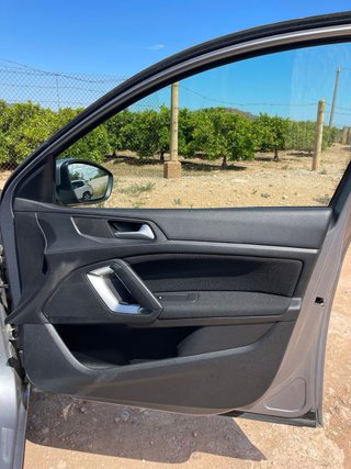 Peugeot 308 2015