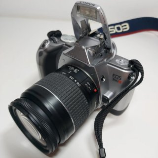 Canon EOS 300V + Objetivo EF 28-80mm II