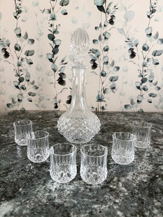 Juego de decantador y vasos de cristal