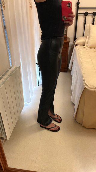 pantalón mujer cuero