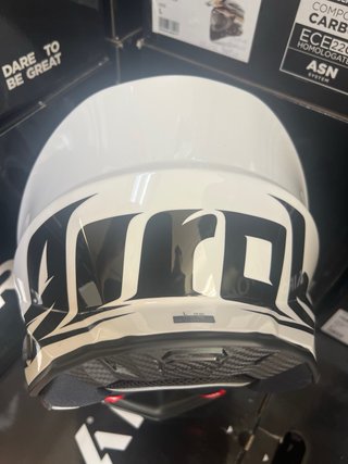 Casco Moto L Trail Airoh Commander 2