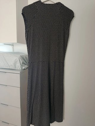 Vestido de verano de Mango.