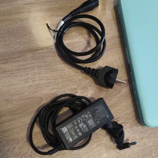 Portátil HP 15 Celeste Reacondicionado