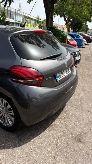 Peugeot 208 Style 82CV | Correa nueva | CarPlay