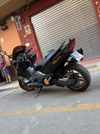 Yamaha T-MAX 500cc 2008 Negro/Dorado