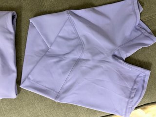 Conjunto deportivo mujer morado, talla S