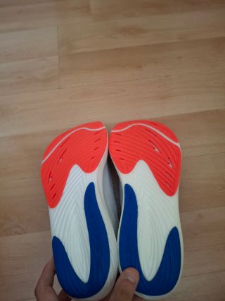 New Balance Rebel v3 Talla 42.5 EU / 9 US