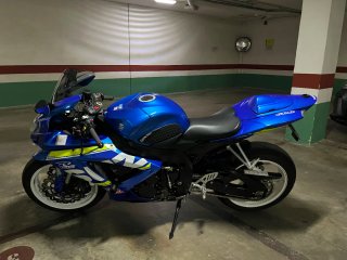 Suzuki GSXR600 k7