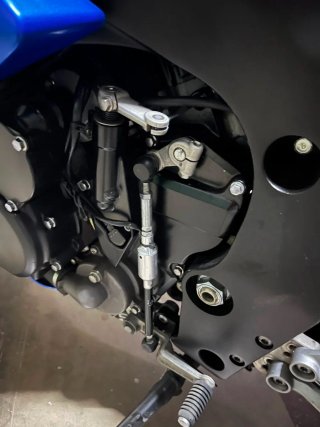 Suzuki GSXR600 k7