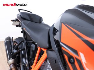 KTM 1290 SUPER DUKE GT ABS