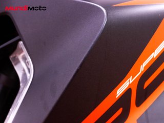 KTM 1290 SUPER DUKE GT ABS