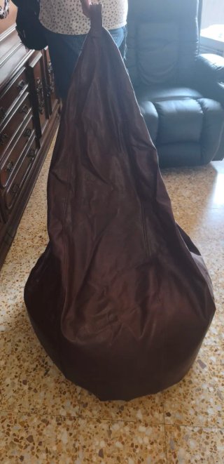 Pouf in pelle marrone