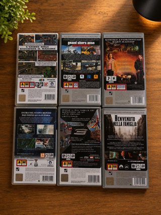 Vendo lotto di 6 giochi originali per Sony PSP