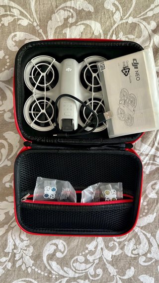 Dron DJI neo con maletín (no negociable)