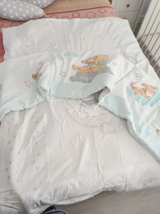 Juego Cuna Edredón y Chichonera Winnie Pooh