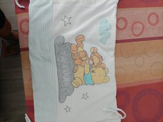 Juego Cuna Edredón y Chichonera Winnie Pooh