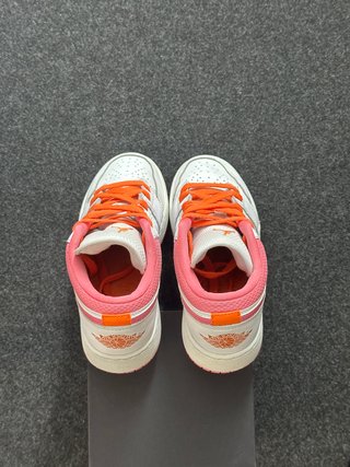 Nike Jordan 1 Low 37.5 Rosa Bianco