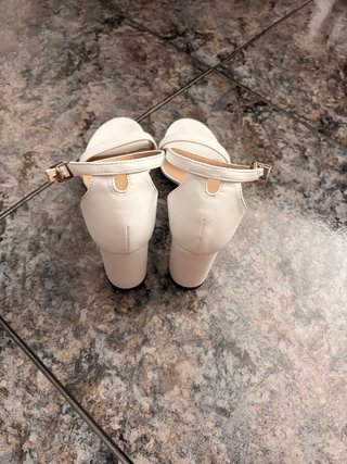 Tacones blancos talla 43