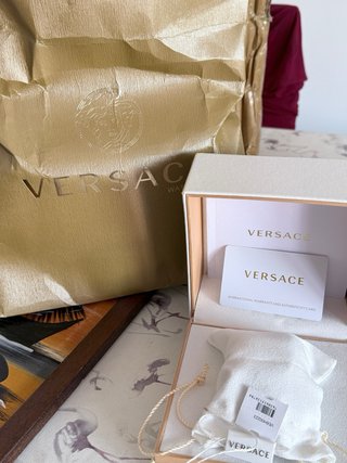 Reloj Versace Dorado y Negro