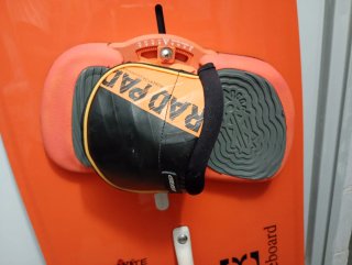Tabla Kitesurf RRD Poison LTD 137x41 cm