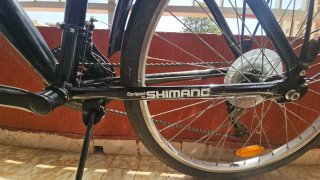Bicicleta Moma Hybrid Aluminio
