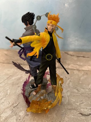 Figure Naruto e Sasuke