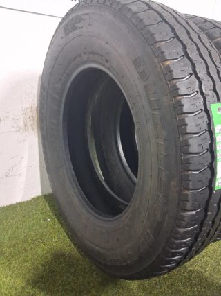205 16C 110/108R BRIDGESTONE DUELER H/T 689