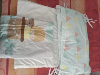 Juego edredón, funda y chichonera infantil