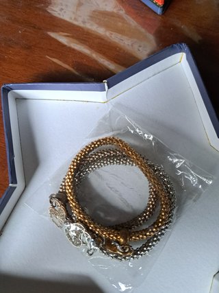 3 pulseras corazón
