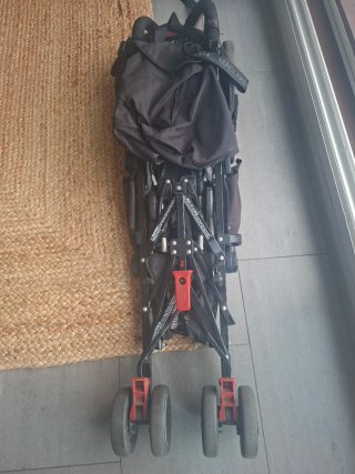 Silla de paseo Maclaren + protector lluvia