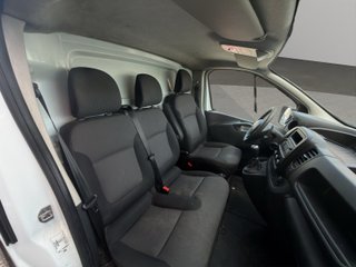 Nissan NV300 2.0dCi 88kW L1H1 Optima Pta Izq