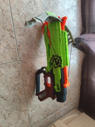 Ballesta Nerf Zombies