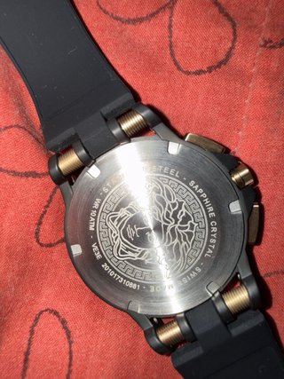 Reloj Versace Dorado y Negro