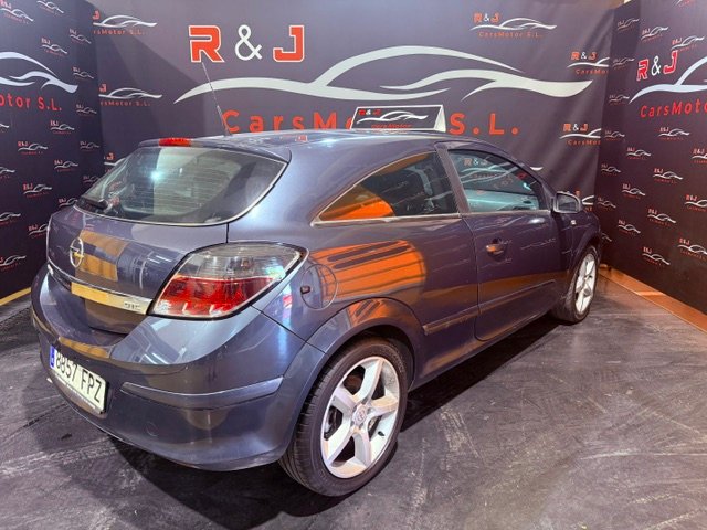 Opel Astra 2008