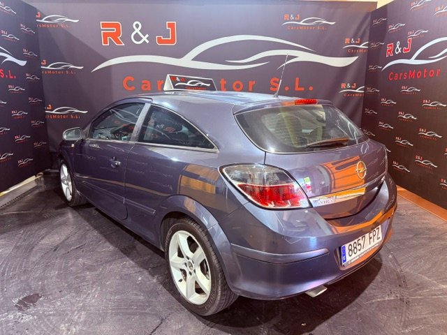 Opel Astra 2008
