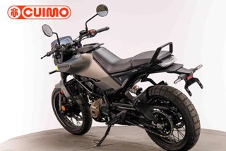 HUSQVARNA SVARTPILEN 125