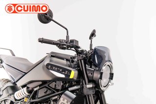 HUSQVARNA SVARTPILEN 125
